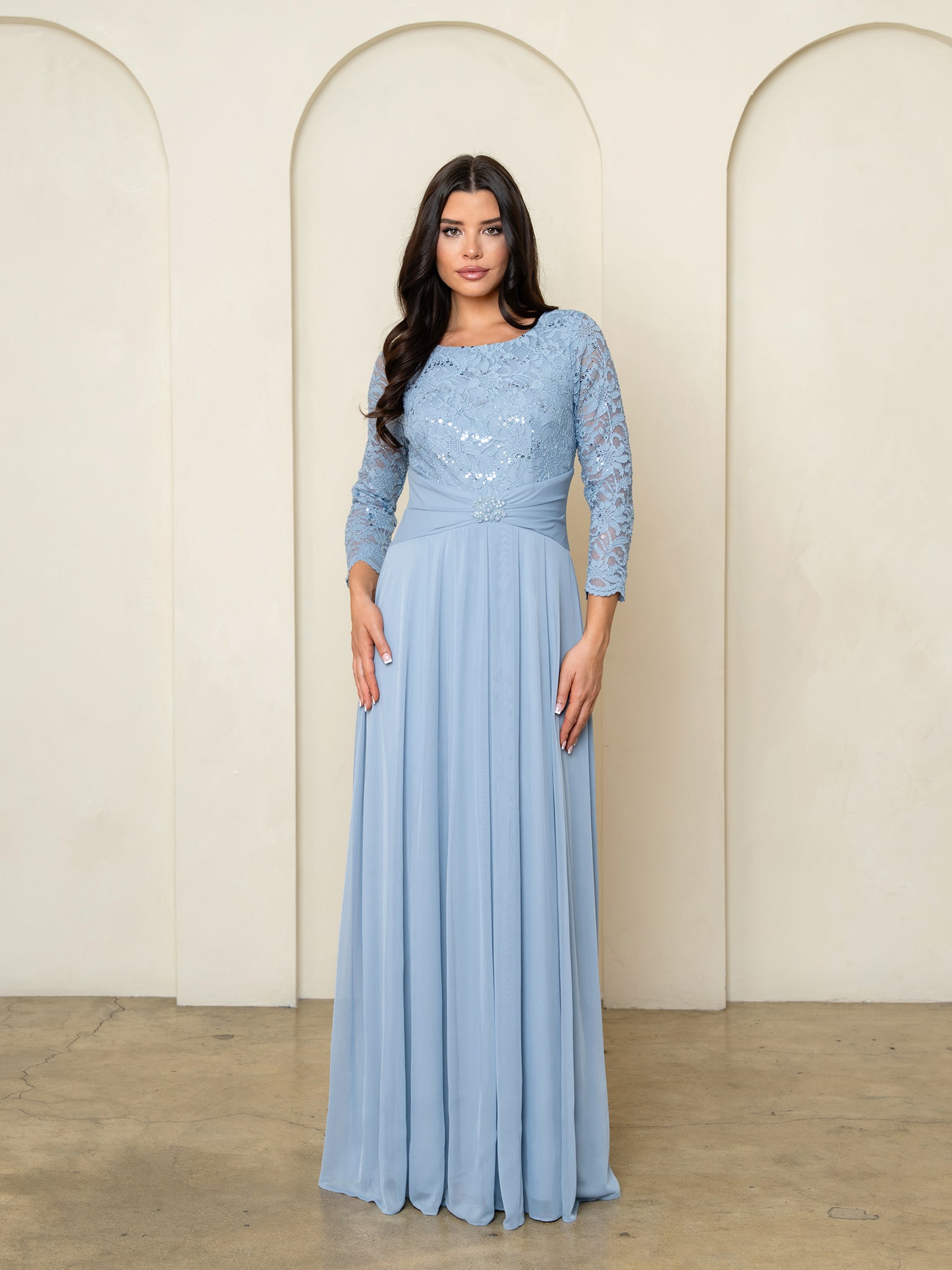 Mama Lace & stretch chiffon gown with brooch detail